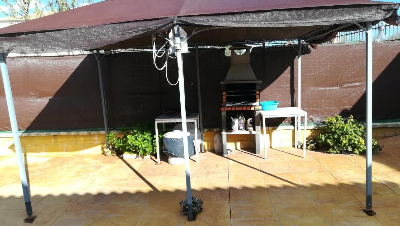 Conjunto Rural Andrea Guest House Moriles Bagian luar foto