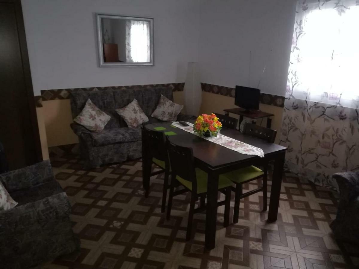 Conjunto Rural Andrea Guest House Moriles Bagian luar foto